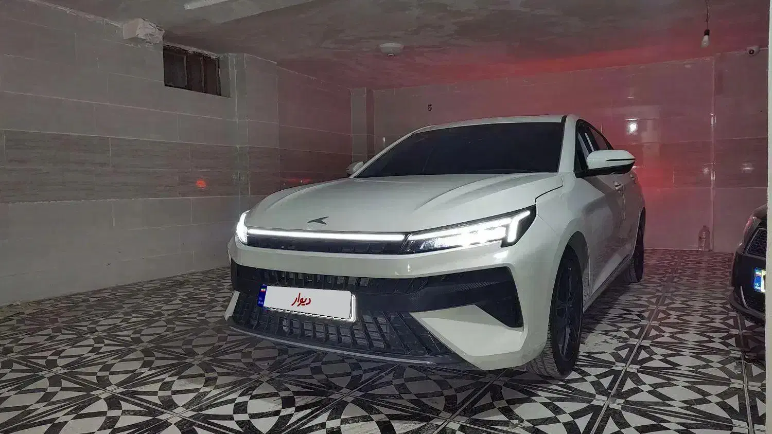 kmc j7 سفید مدل ۱۴۰۲|خودرو سواری و وانت|خرمآباد, |دیوار