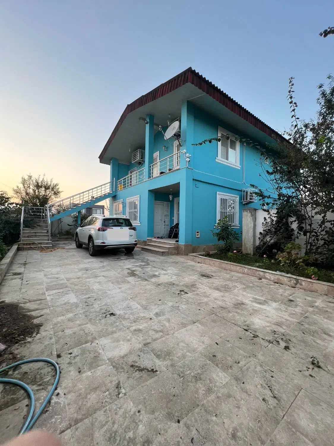 ویلای مجهز شهرکی منظره زیبا نزدیک به جنگل و دریا|فروش خانه و ویلا|نشتارود, |دیوار