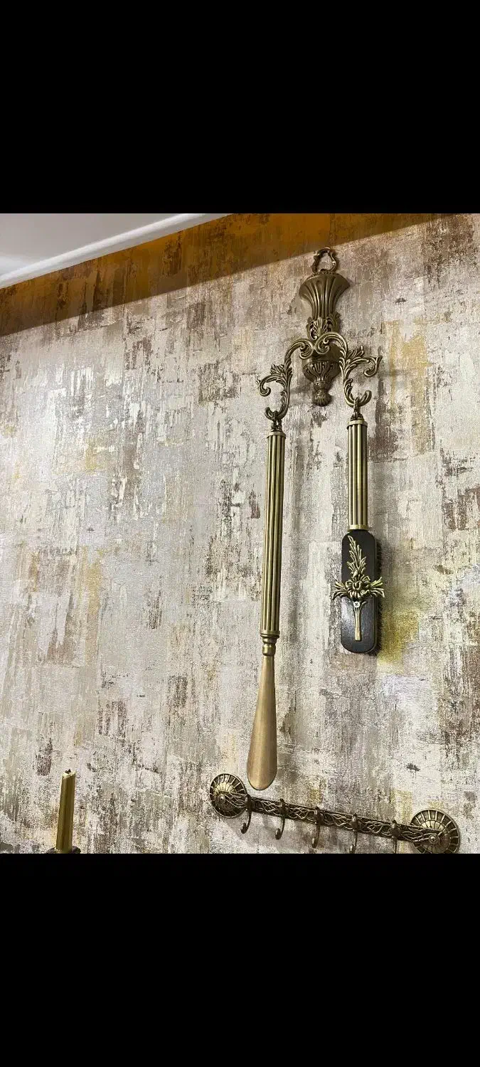 پاشنه کش و برس برنز ایتالیایی اک بند مناسب جهیزیه|صنایع دستی و سایر لوازم تزئینی|رشت, کاکتوس|دیوار