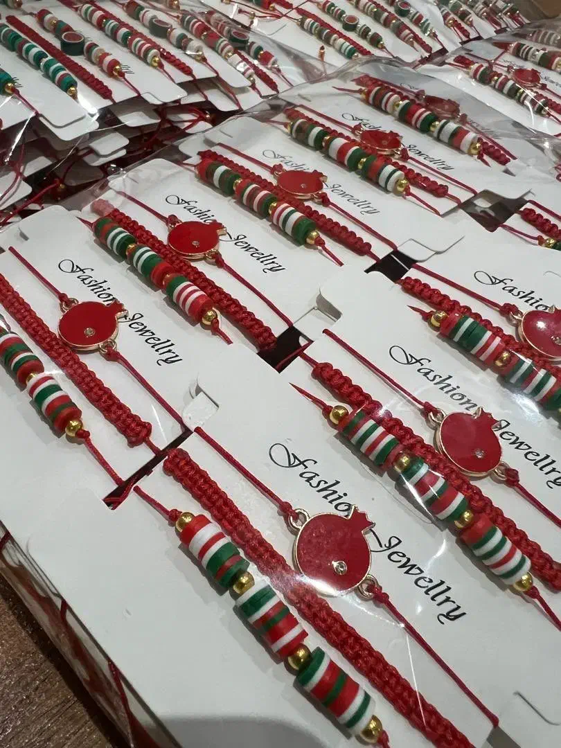 گردنبند و دستنبد یلدایی|بدلیجات|تهران, باغ فیض|دیوار