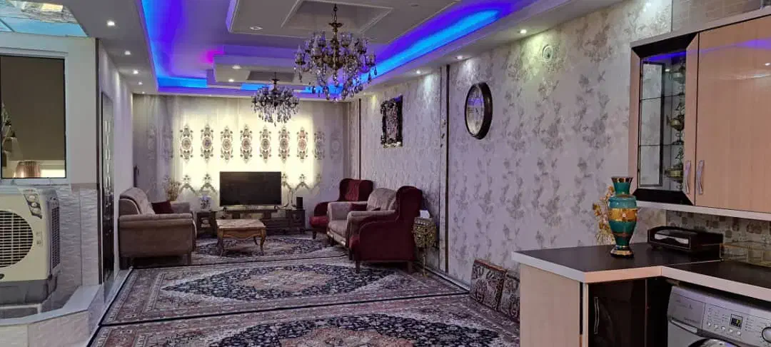 یک باب خانه سه طبقه ۸۴متری درکوچه ۶متری|فروش خانه و ویلا|مشکیندشت, |دیوار