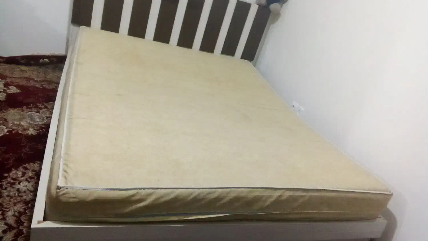 تشک دونفره ابری|تشک تختخواب|گلبهار, شهر جدید گلبهار|دیوار