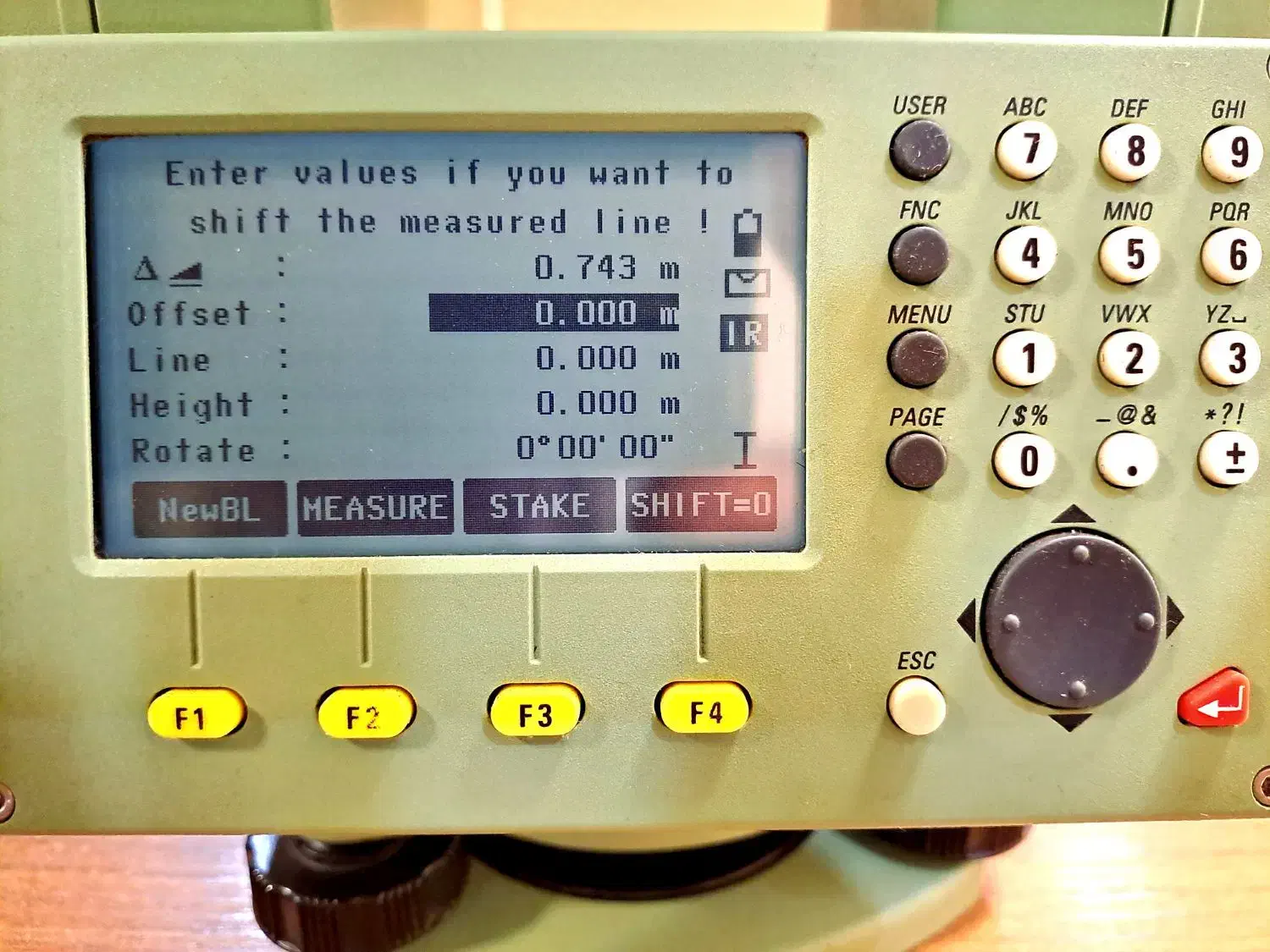 دوربین Leica TC805 لایکا نقشه برداری در حد AK|دوربین عکاسی و فیلمبرداری|تهران, افسریه شمالی|دیوار
