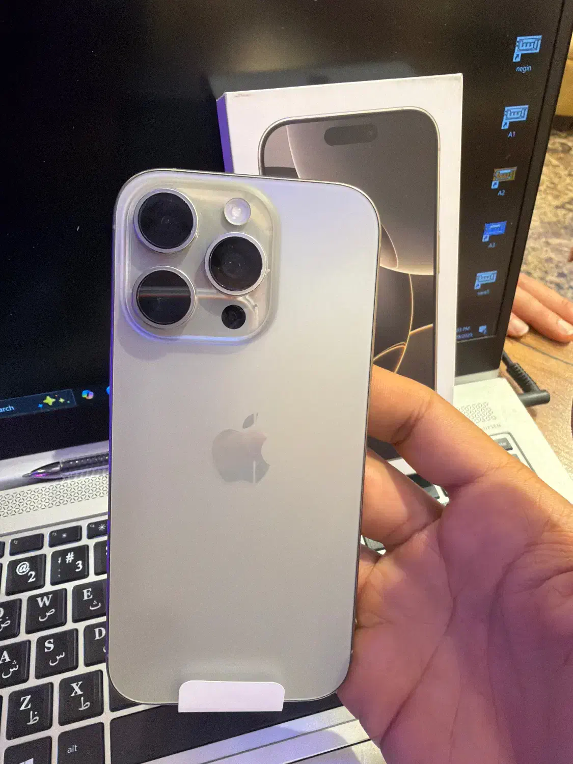 ایفون ۱۶ پرو ۲۵۶|موبایل|شیراز, عفیف‌آباد|دیوار