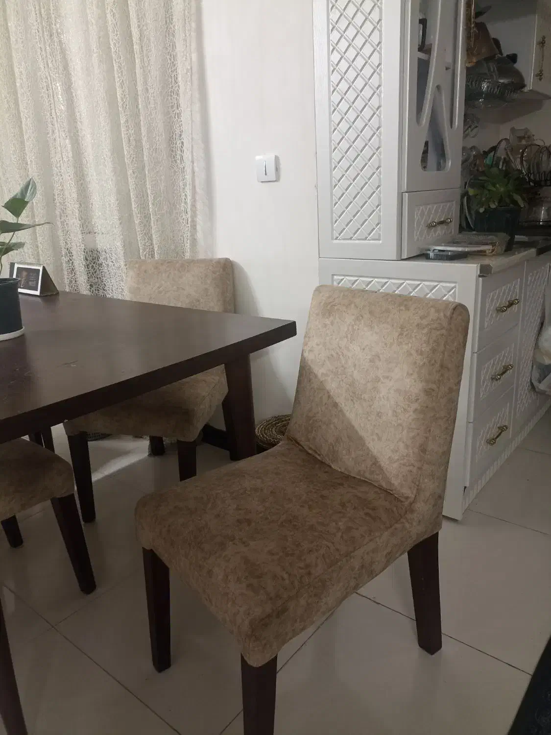 میز ناهارخوری|میز و صندلی غذاخوری|سمنان, |دیوار