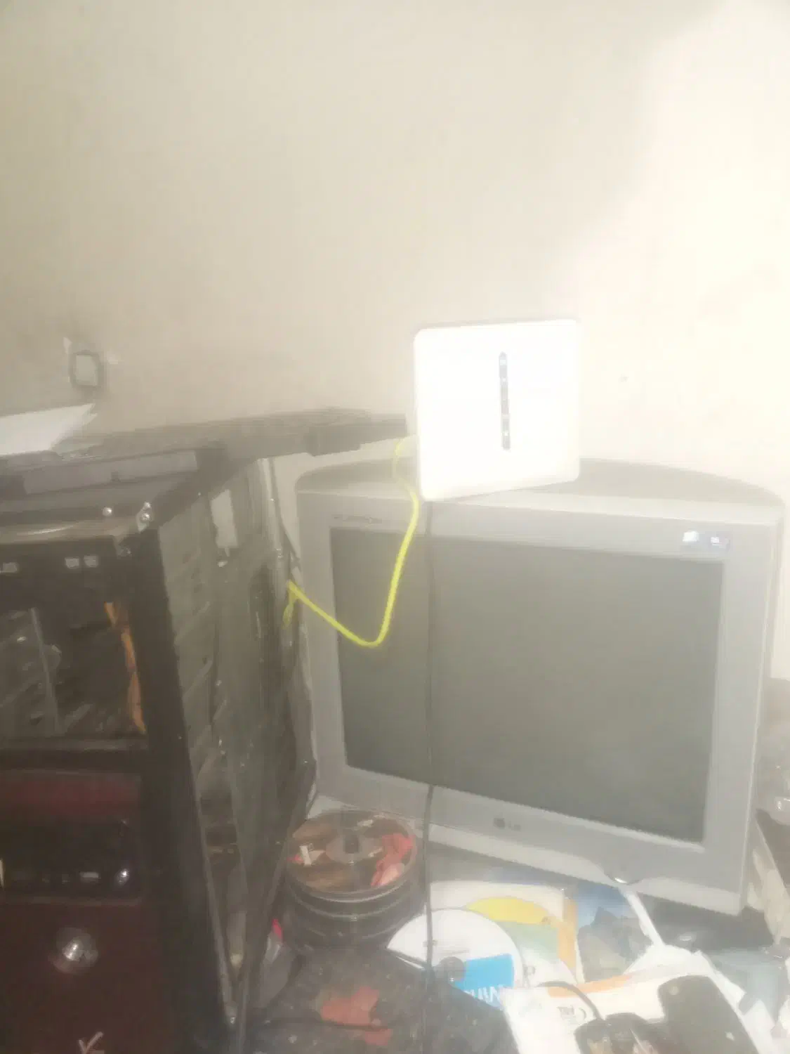 فروش یک عدد کامپیوتر و مودم دلینک|مودم و تجهیزات شبکه|ارومیه, |دیوار