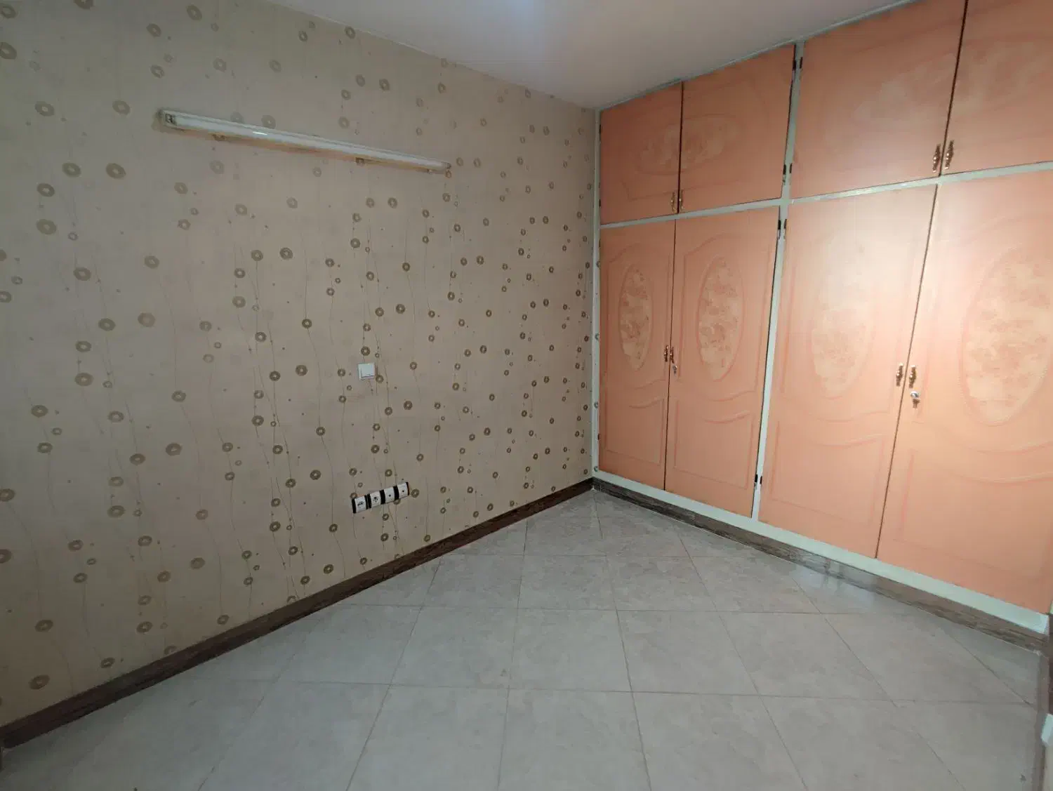 آپارتمان۶۳ متری تک واحدی فقط زوج