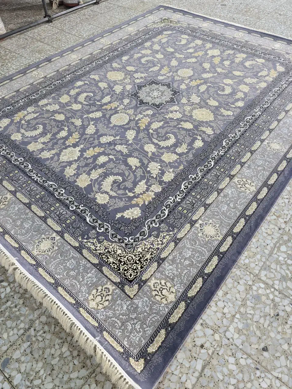 فرش رو اقساطی با هر توان مالی مستقیم ازکارخونه بخر|فرش|کاشان, فاز ۱ ناجی آباد|دیوار