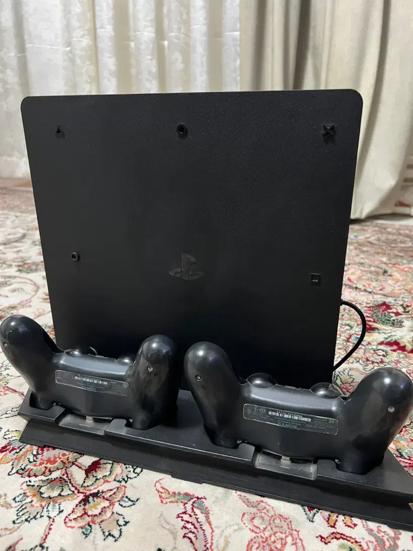 دستگاه PS4 slim 1tra|کنسول، بازی ویدئویی و آنلاین|پردیس, فاز ۴|دیوار