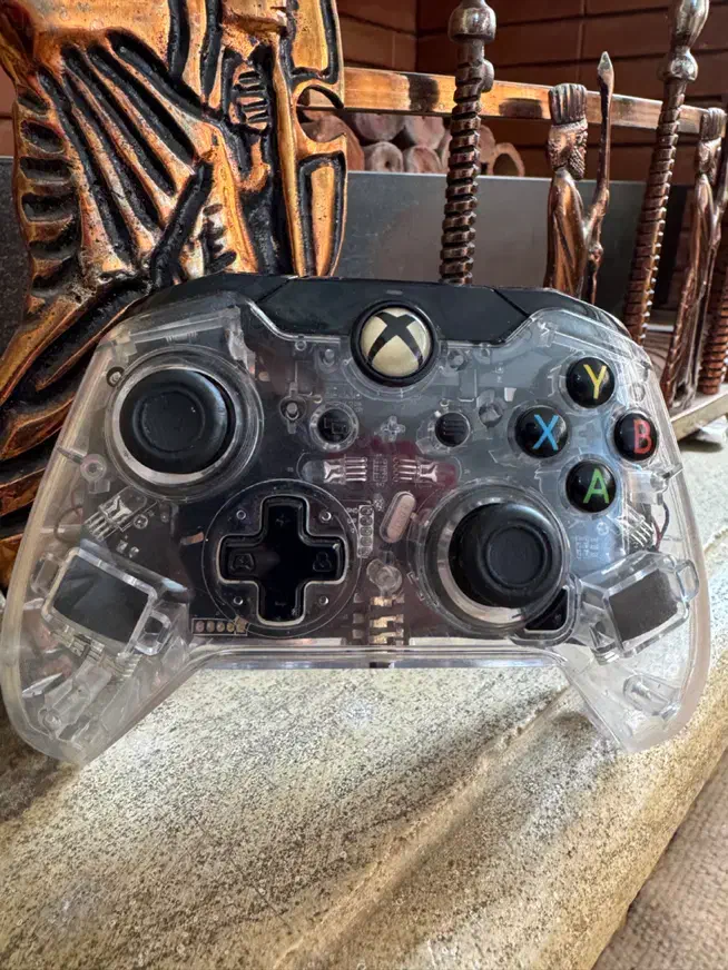 دسته های بسیار کمیاب ایکس باکس وان|کنسول، بازی ویدئویی و آنلاین|شیراز, پودنک|دیوار