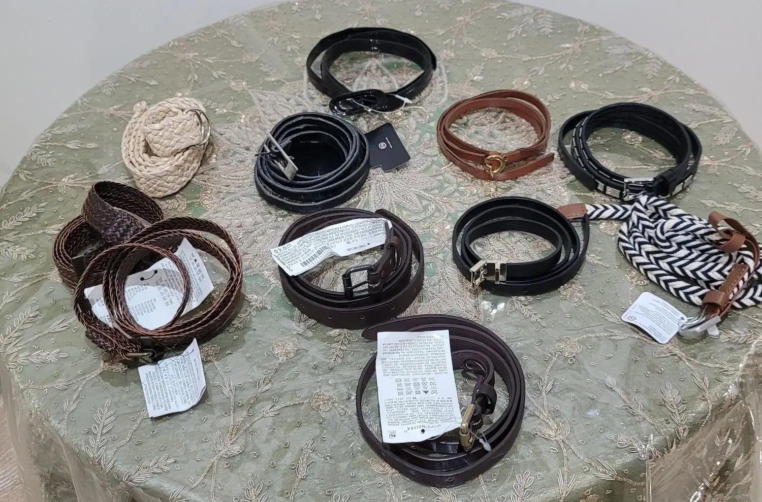 کمربند زنانه خارجی|کیف، کفش، کمربند|تهران, دزاشیب|دیوار