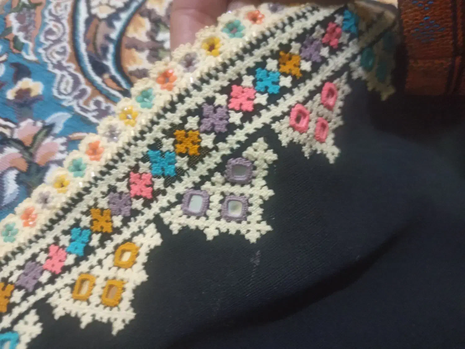 چادر پلیوار پر|لباس|ایرانشهر, |دیوار