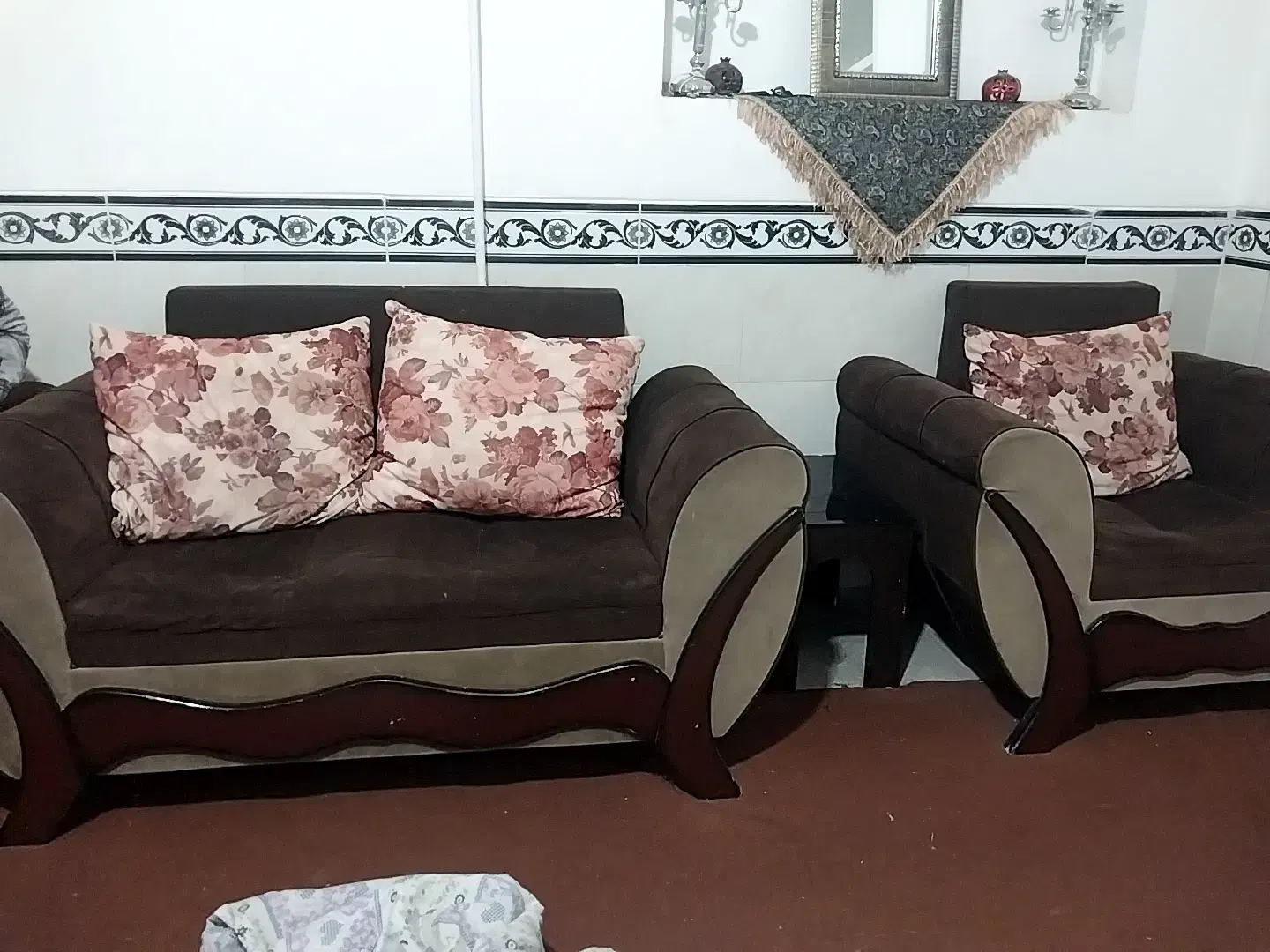 مبل|مبلمان خانگی و میز عسلی|یزد, |دیوار