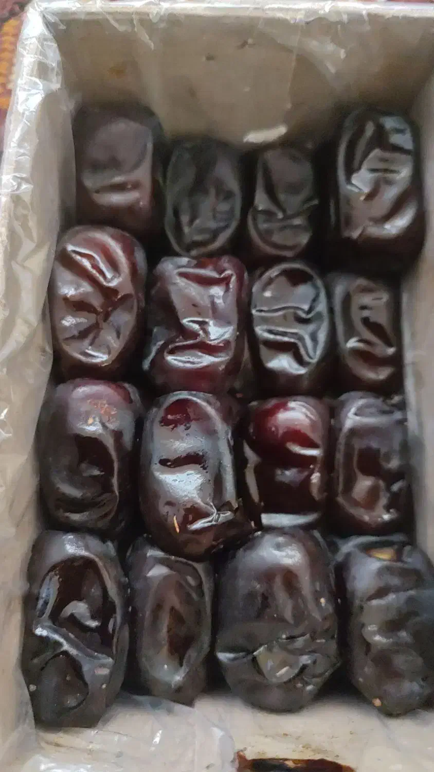 استخدام ویزیتور حضوری (پخش مستقیم خرمای مضافتی )|استخدام بازاریابی و فروش|تهران, والفجر (افسریه)|دیوار