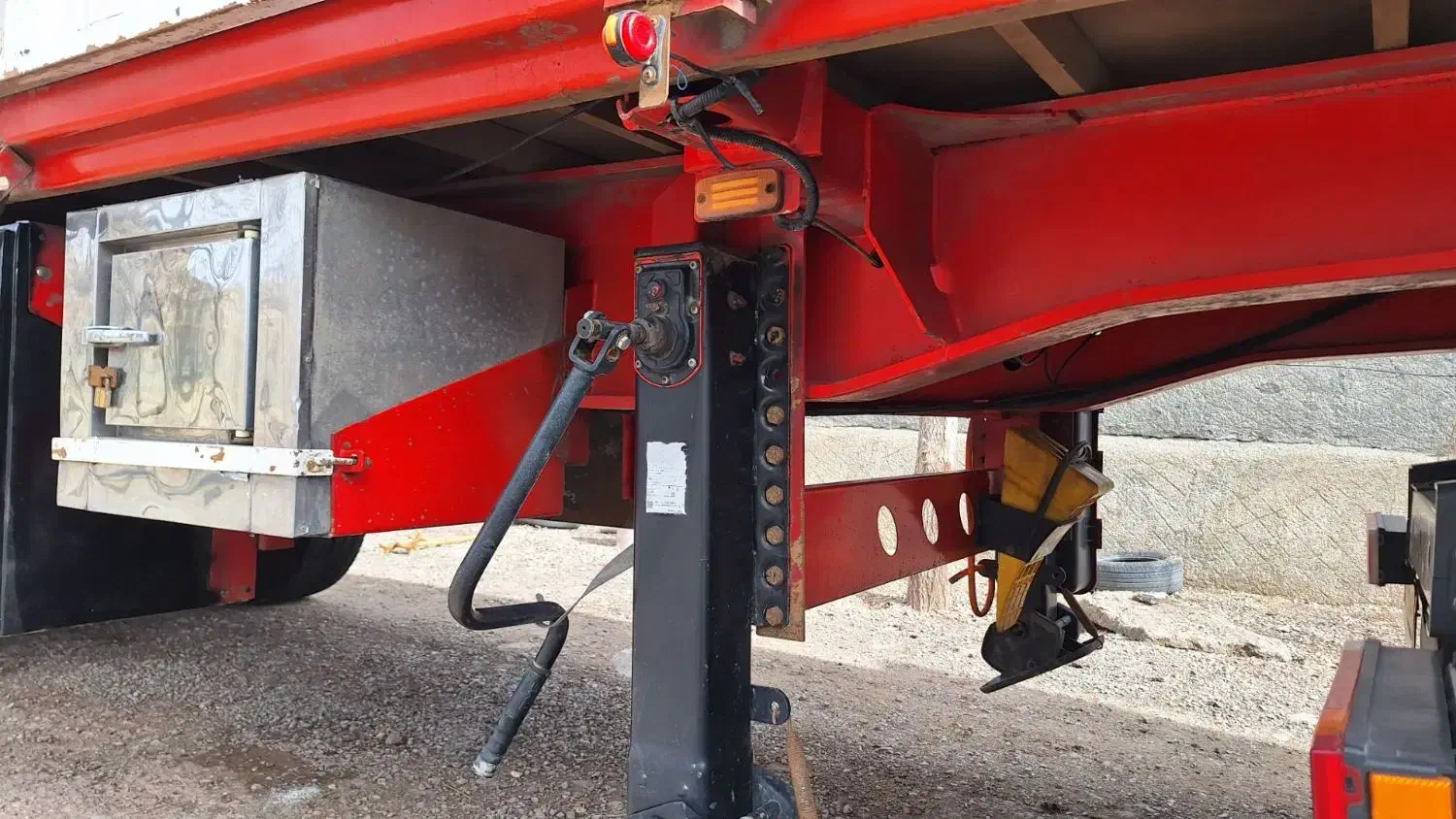 تریلی لبه دار ساخت همدان مدل ۴۰۳|خودرو سنگین|بیستون, |دیوار