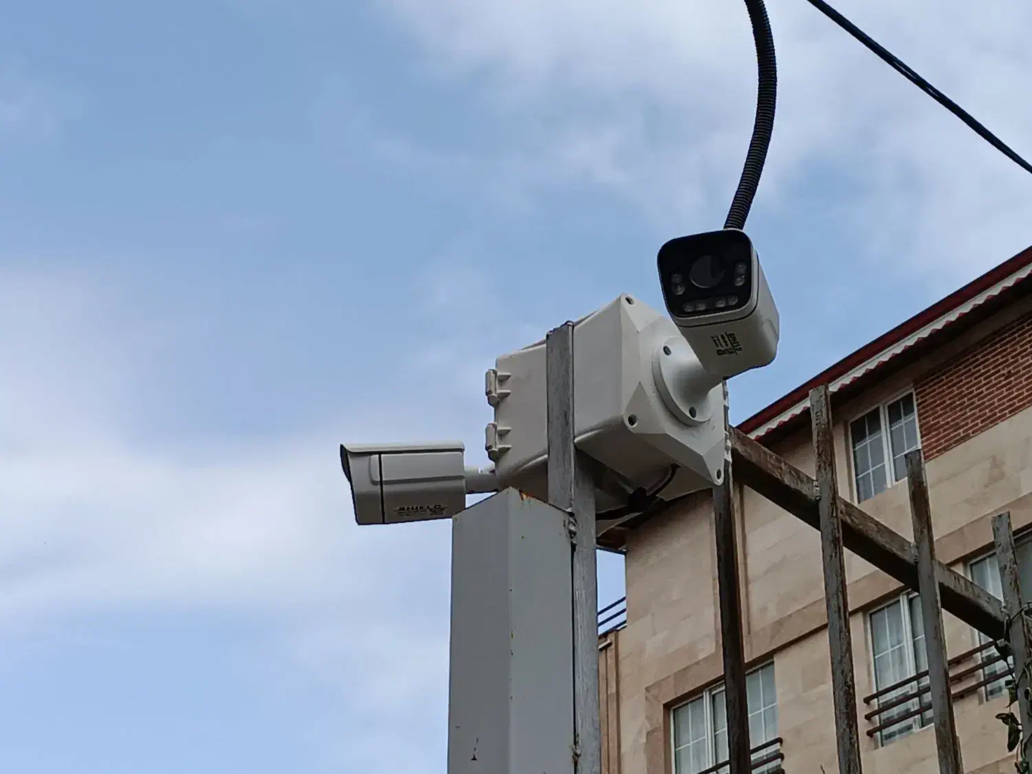 دوربین ،دزدگیر|خدمات پیشه و مهارت|صومعهسرا, |دیوار