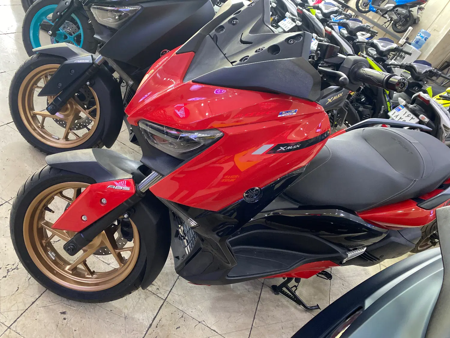 موتور یاماها ایکس مکسxmax250 جدیدخرید از نمایندگی|موتورسیکلت|تهران, هلال احمر|دیوار