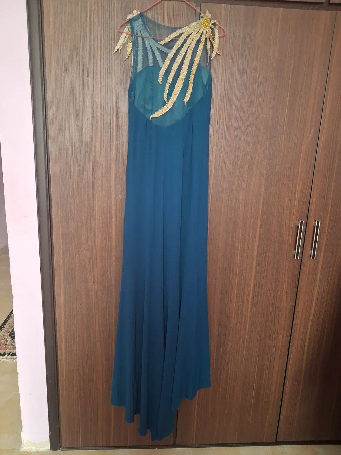 لباس|لباس|ایلام, |دیوار