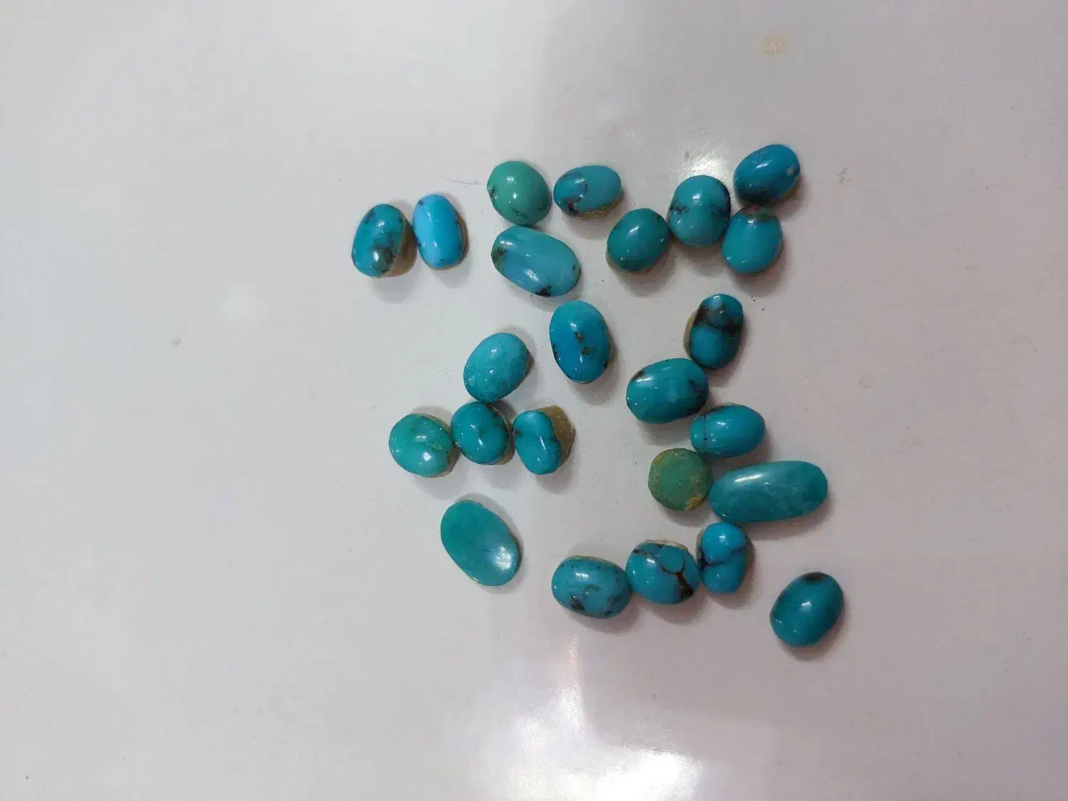 نگین فیروزه نیشابور|جواهرات|شیراز, فرگاز|دیوار