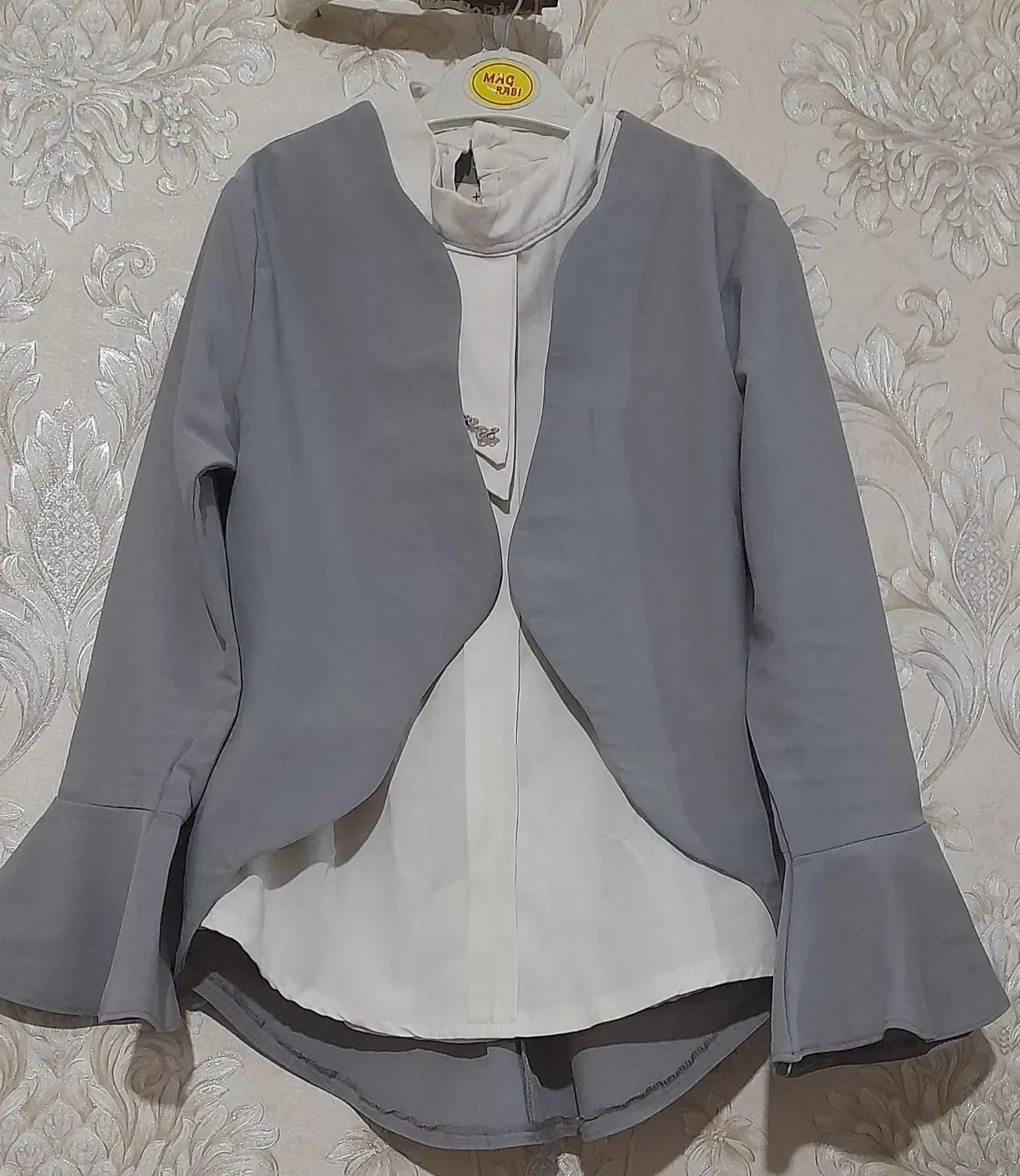 لباس مجلسی دخترونه|کفش و لباس بچه|بروجرد, |دیوار