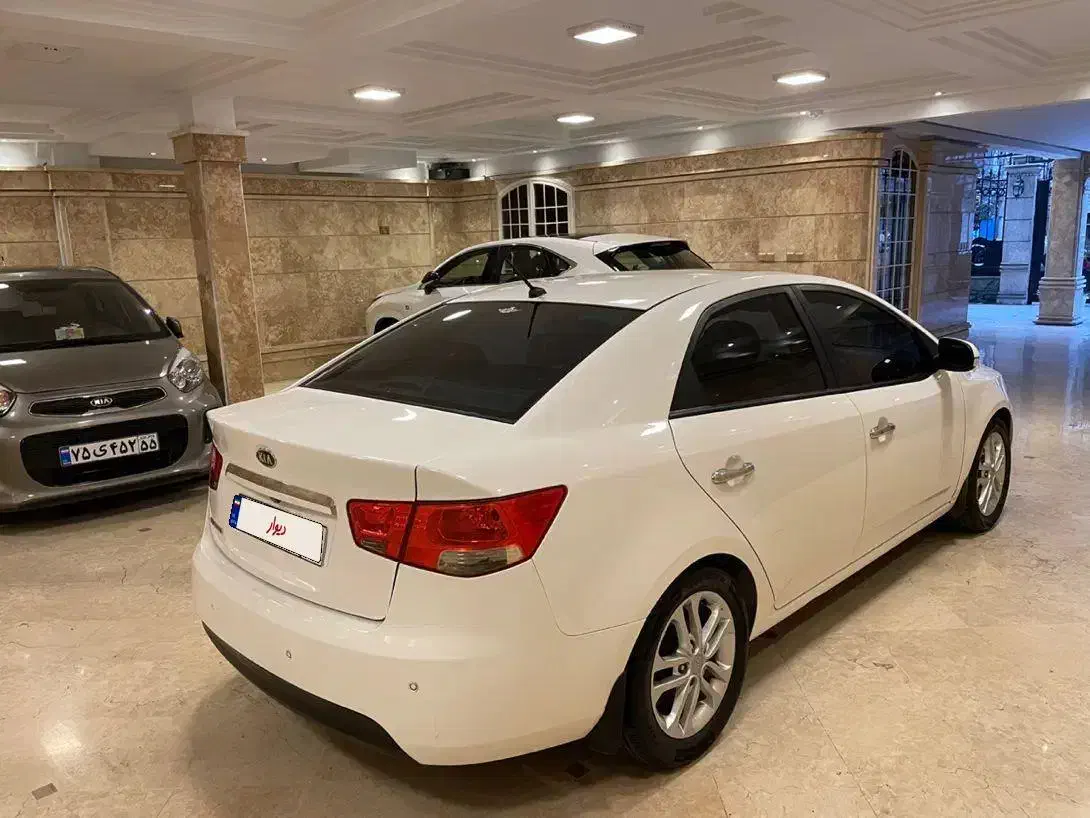 کیا سراتو آپشنال مدل ۹۶ بدون رنگ|خودرو سواری و وانت|تهران, سعادتآباد|دیوار