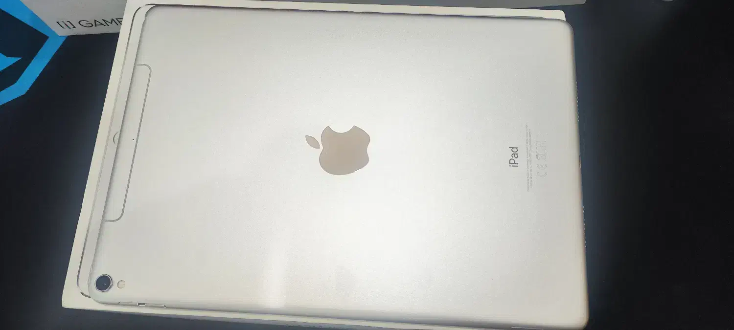 آیپد پرو 10.5 اینچی 512 wifi+cell + کنترولر بازی|تبلت|شیراز, وصال|دیوار