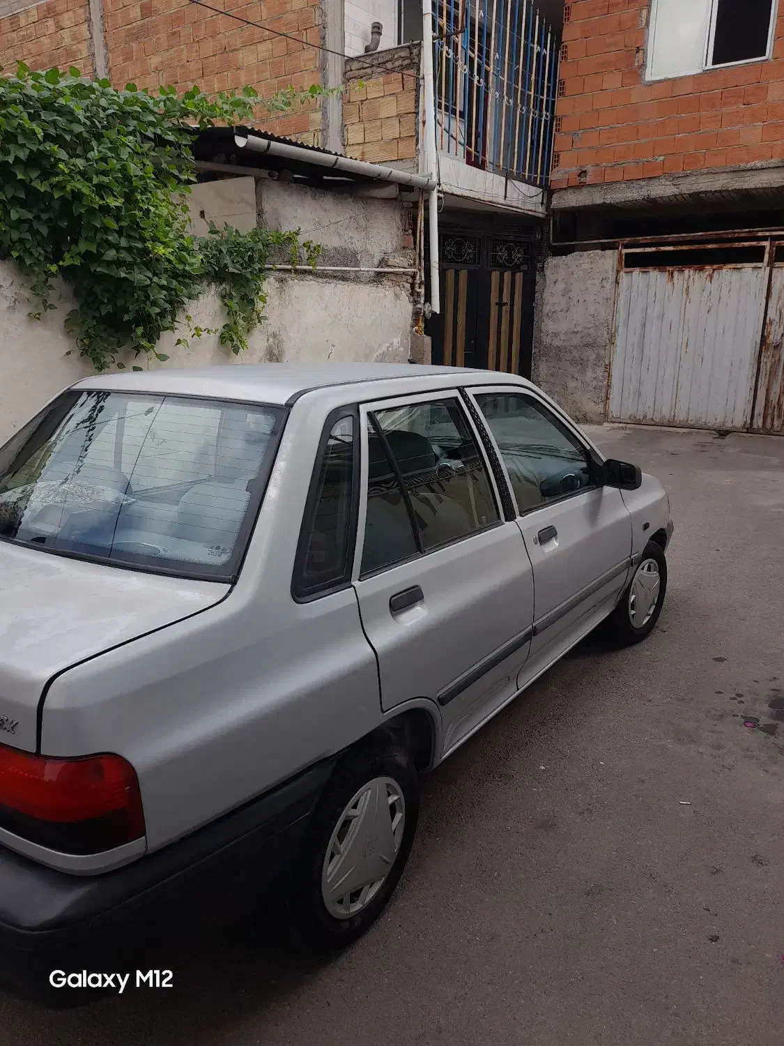 پراید نقرهای مدل ۹۲ بی رنگ|خودرو سواری و وانت|ساری, |دیوار