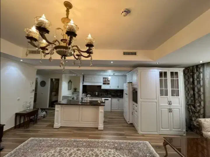 واحد 128 متری 3 خواب 4 قدمی دریاچه