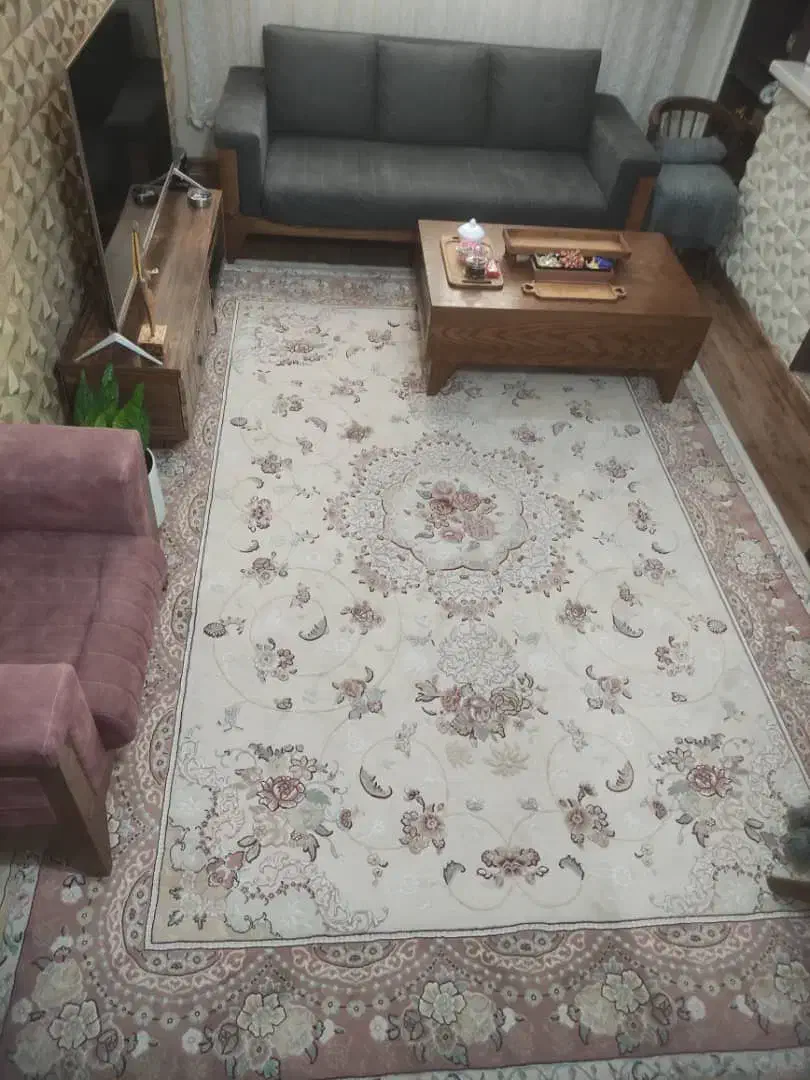 فرش ماشینی گل برجسته|فرش|همدان, |دیوار