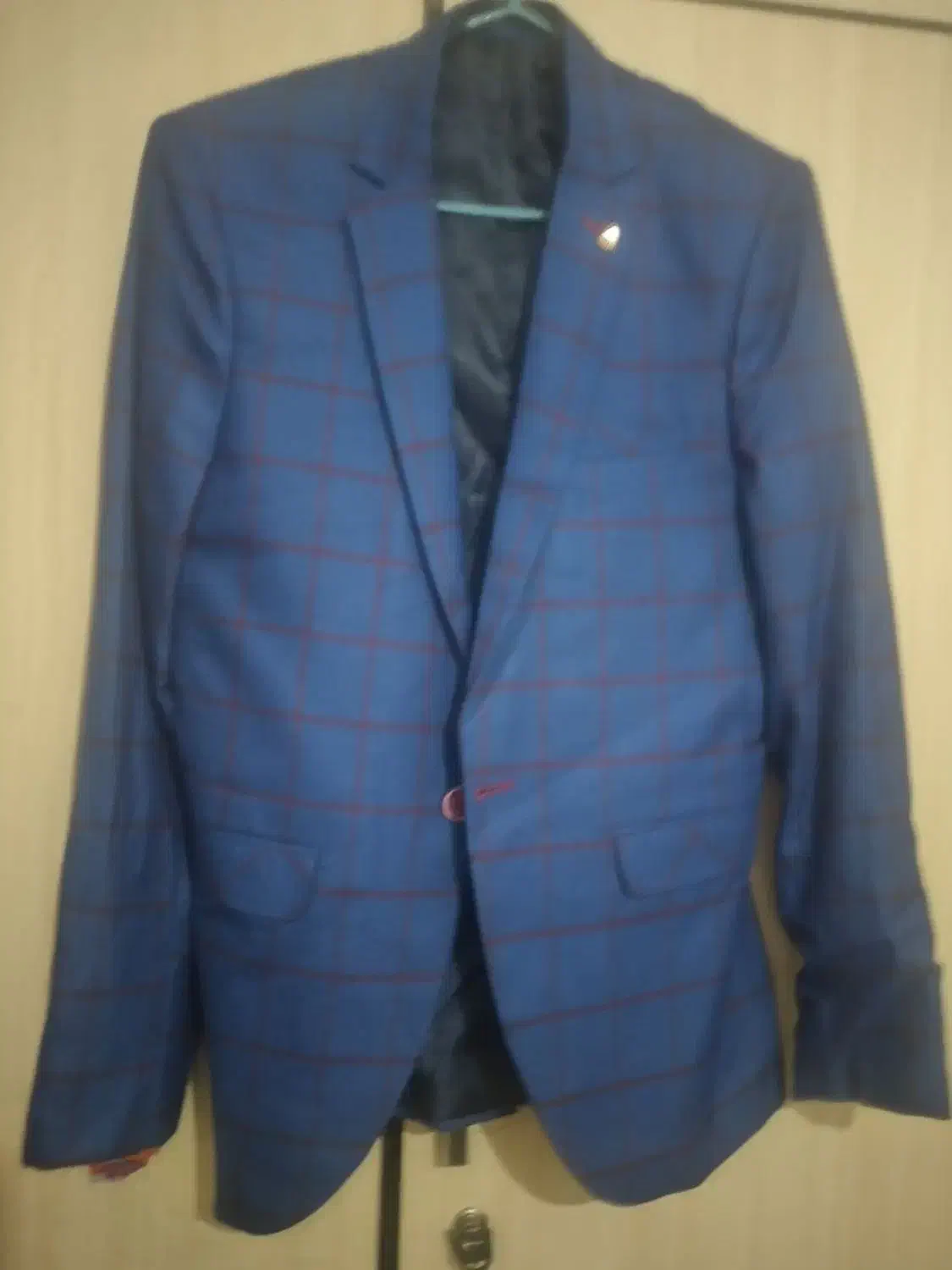 کت تک۴۶|لباس|اهواز, سیصد دستگاه|دیوار