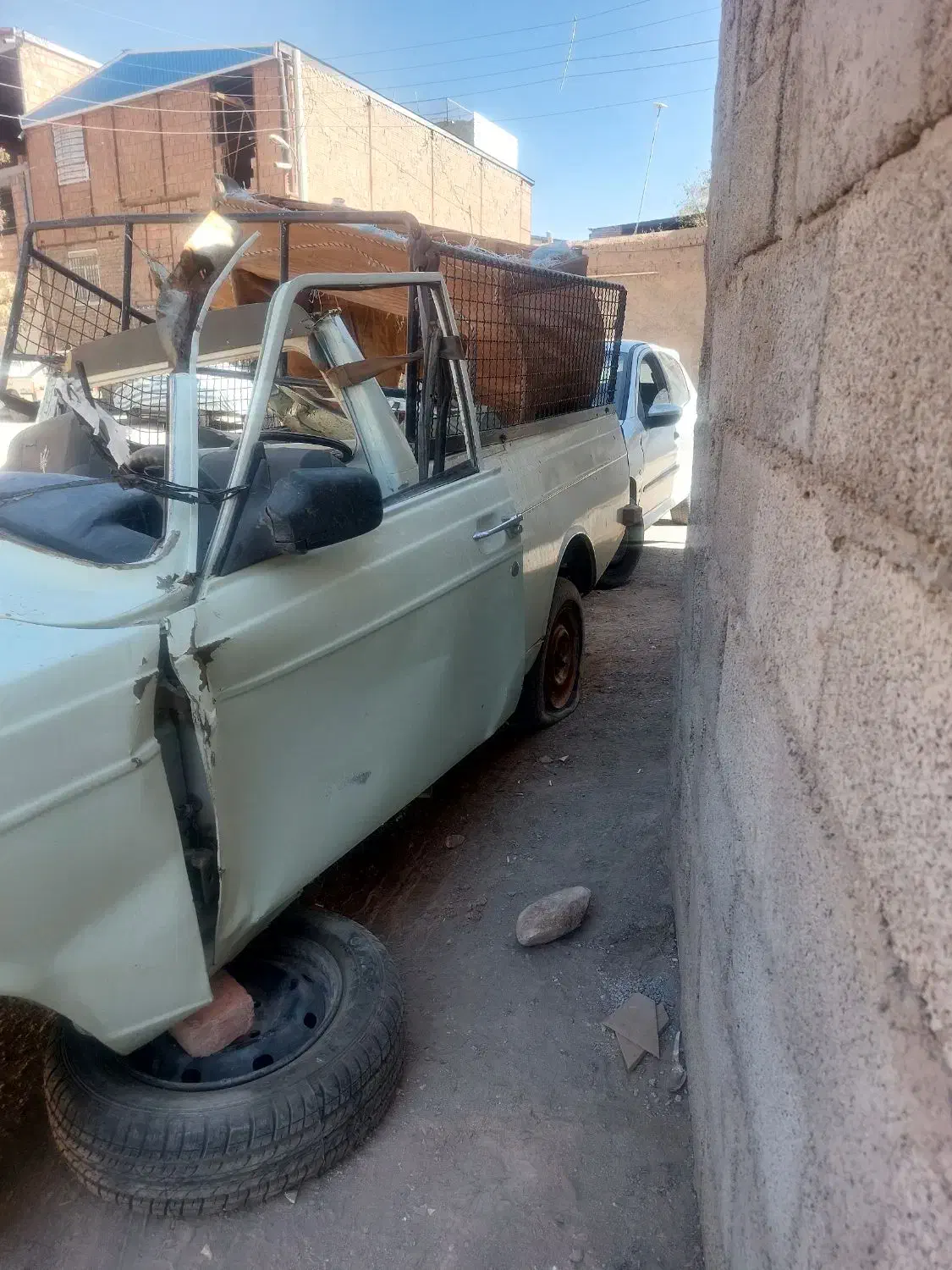 پیکان وانت تصادفی|خودرو سواری و وانت|کرمان, |دیوار