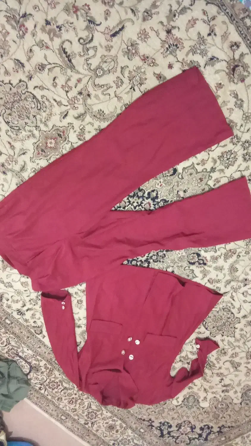 لباس|لباس|خواف, |دیوار