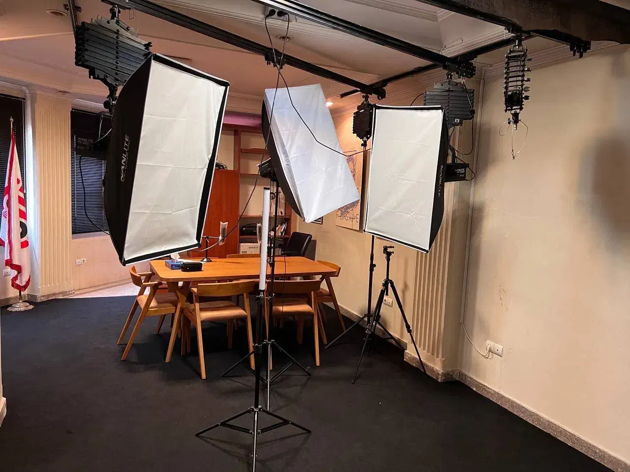 اجاره استودیو برای تولید محتوا|اجارهٔ کوتاهمدت دفتر کار و فضای آموزشی|تهران, یوسفآباد|دیوار