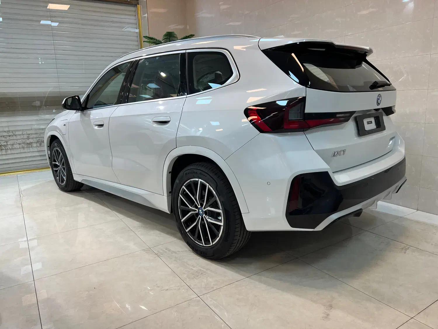 ix1|خودرو سواری و وانت|تهران, فرمانیه|دیوار