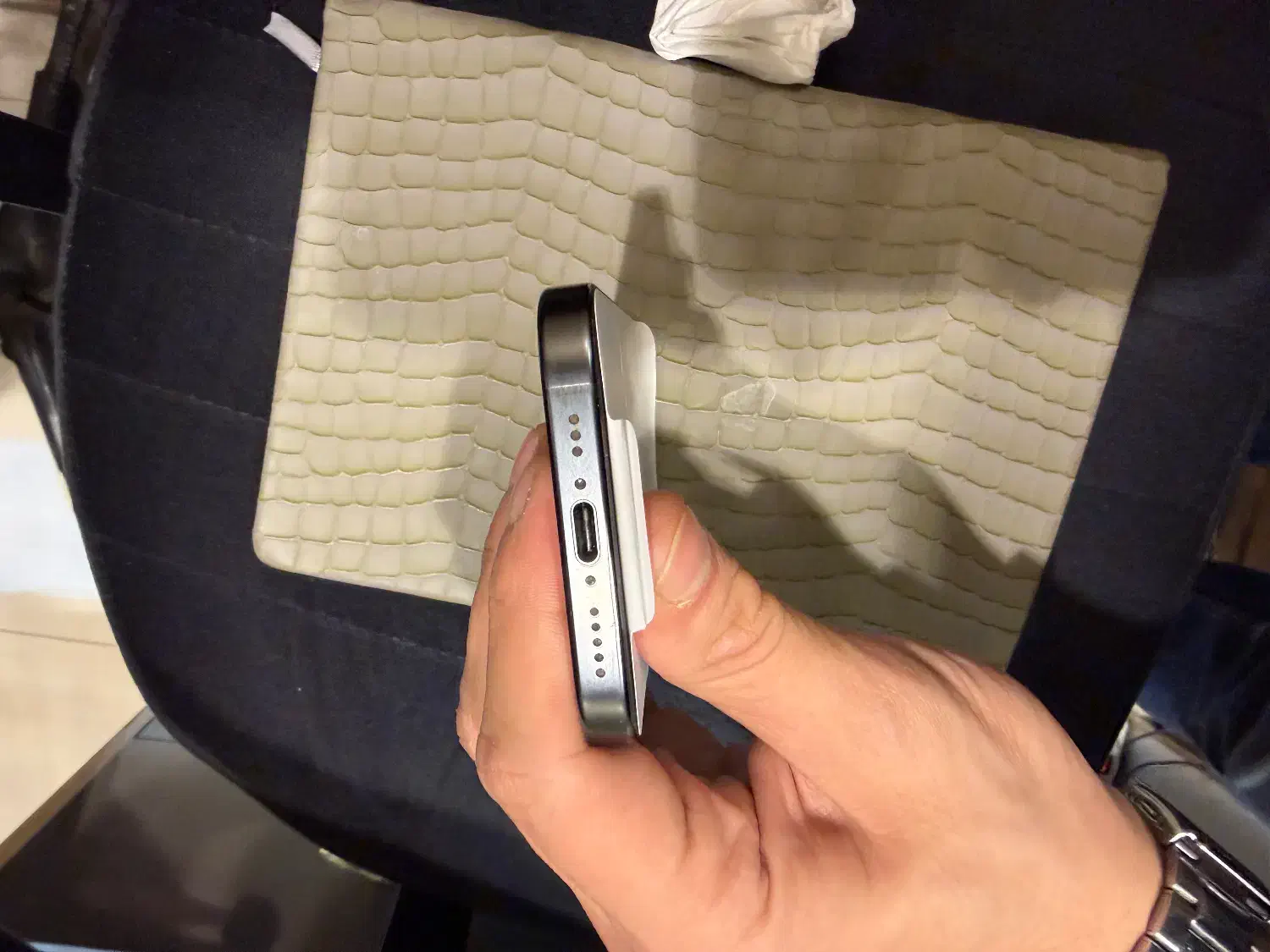 Iphone 16 pro|موبایل|تهران, چیذر|دیوار