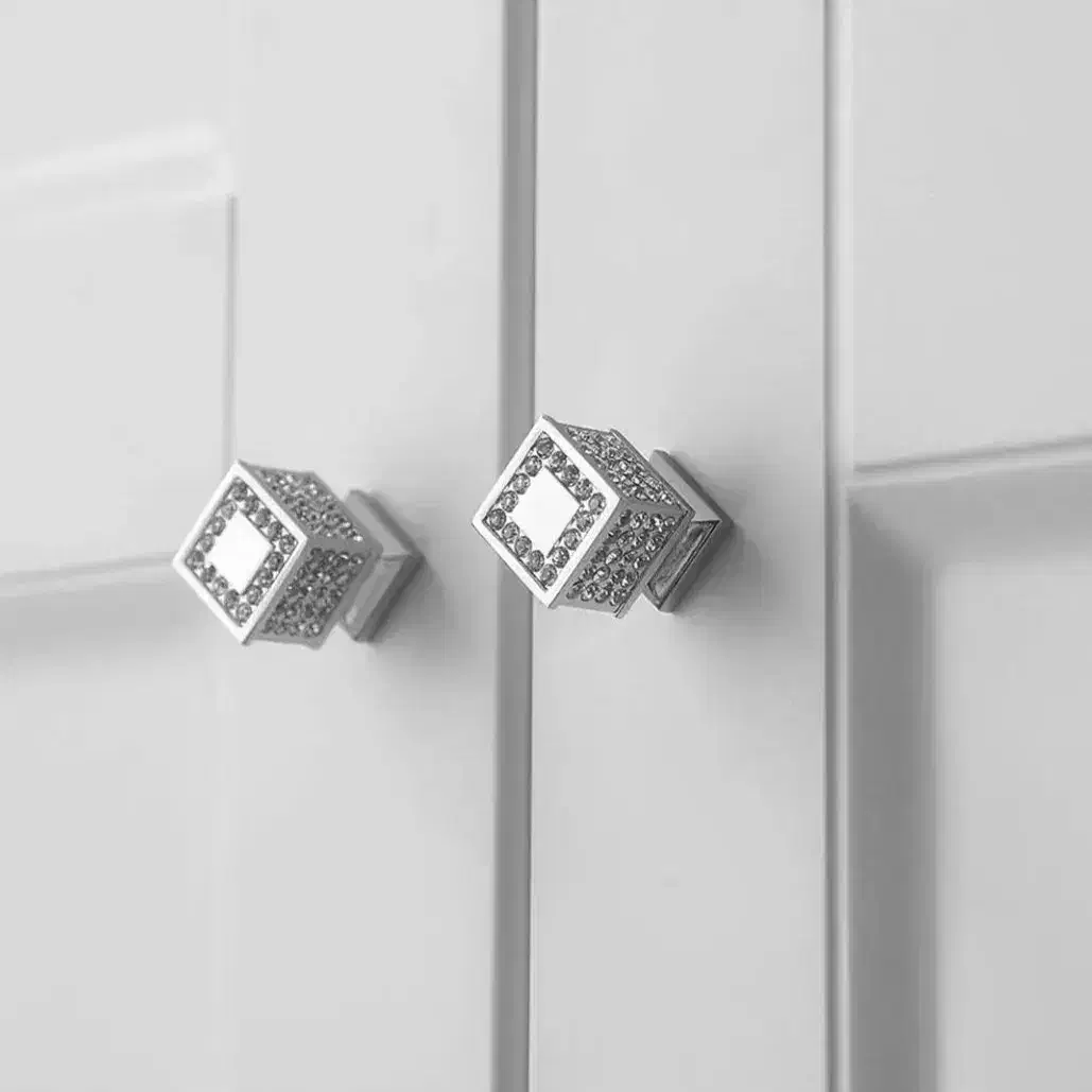 تعمیر و نصب کابینت آماده و سفارشی و کمد|خدمات پیشه و مهارت|رشت, نیکمرام|دیوار