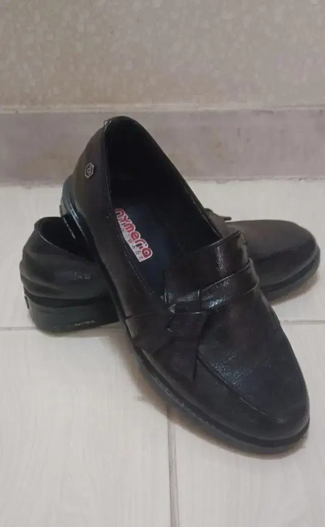 کفش کالج چرم مصنوعی درجه ۱|کیف، کفش، کمربند|شاهینشهر, مخابرات (شهید بهشتی)|دیوار