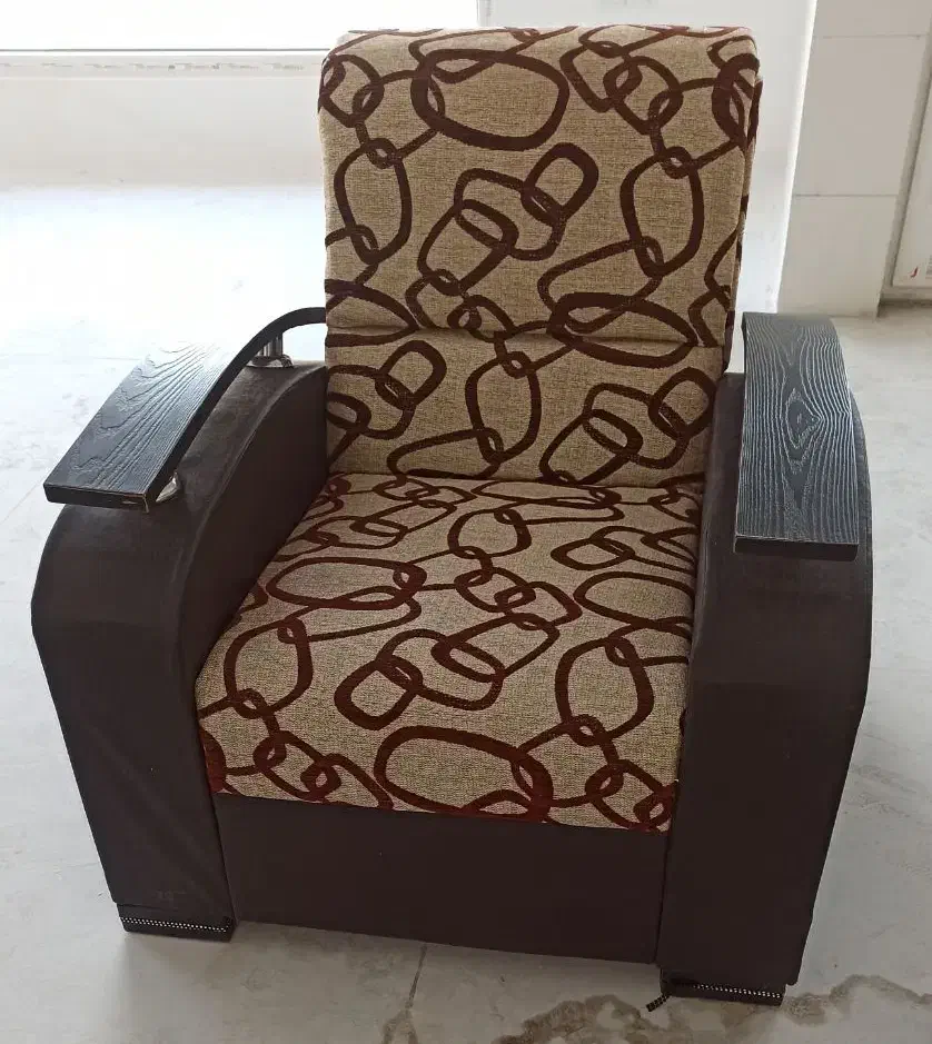 مبل راحتی ۷ نفره|مبلمان خانگی و میز عسلی|سنندج, |دیوار