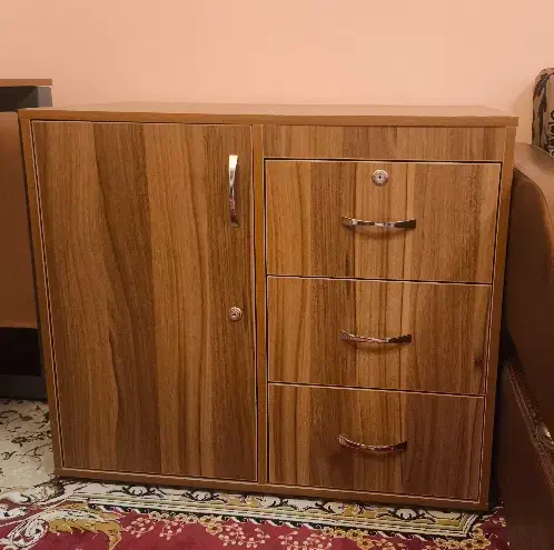 میز|میز تحریر و کامپیوتر|آبادان, |دیوار