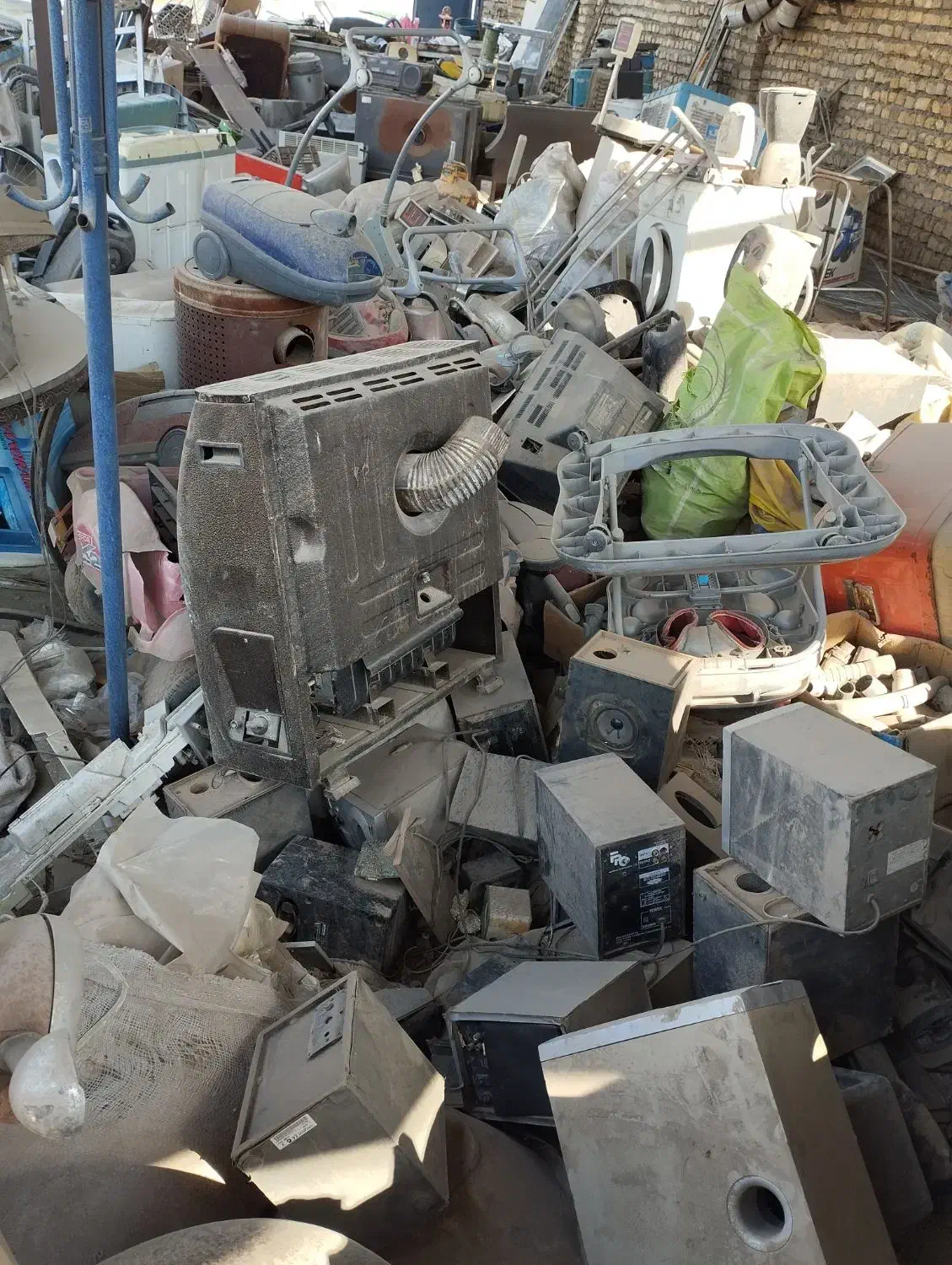 خرید ضایعات آهن چدن مس آلمینیوم برنج کارتن|عمده‌فروشی|مشهد, ایثار|دیوار