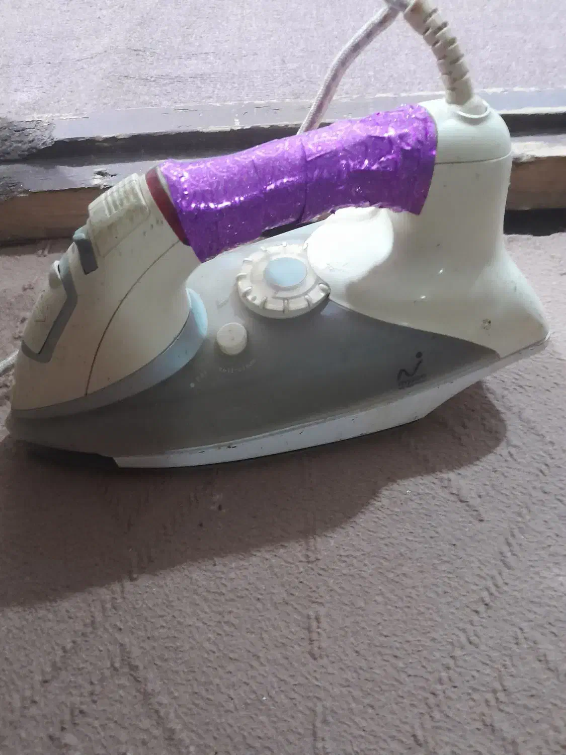 اتو لباس سالم|اتو و لوازم اتو|خشکبیجار, |دیوار