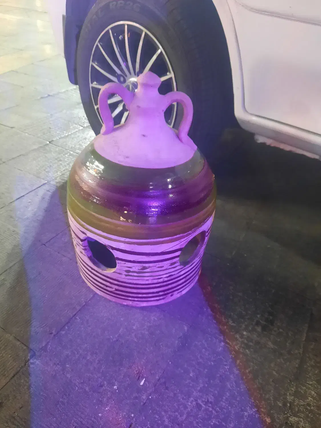 کل آبخوری بزرگ|لوازم جانبی حیوانات|شیراز, سیاه سنگ|دیوار