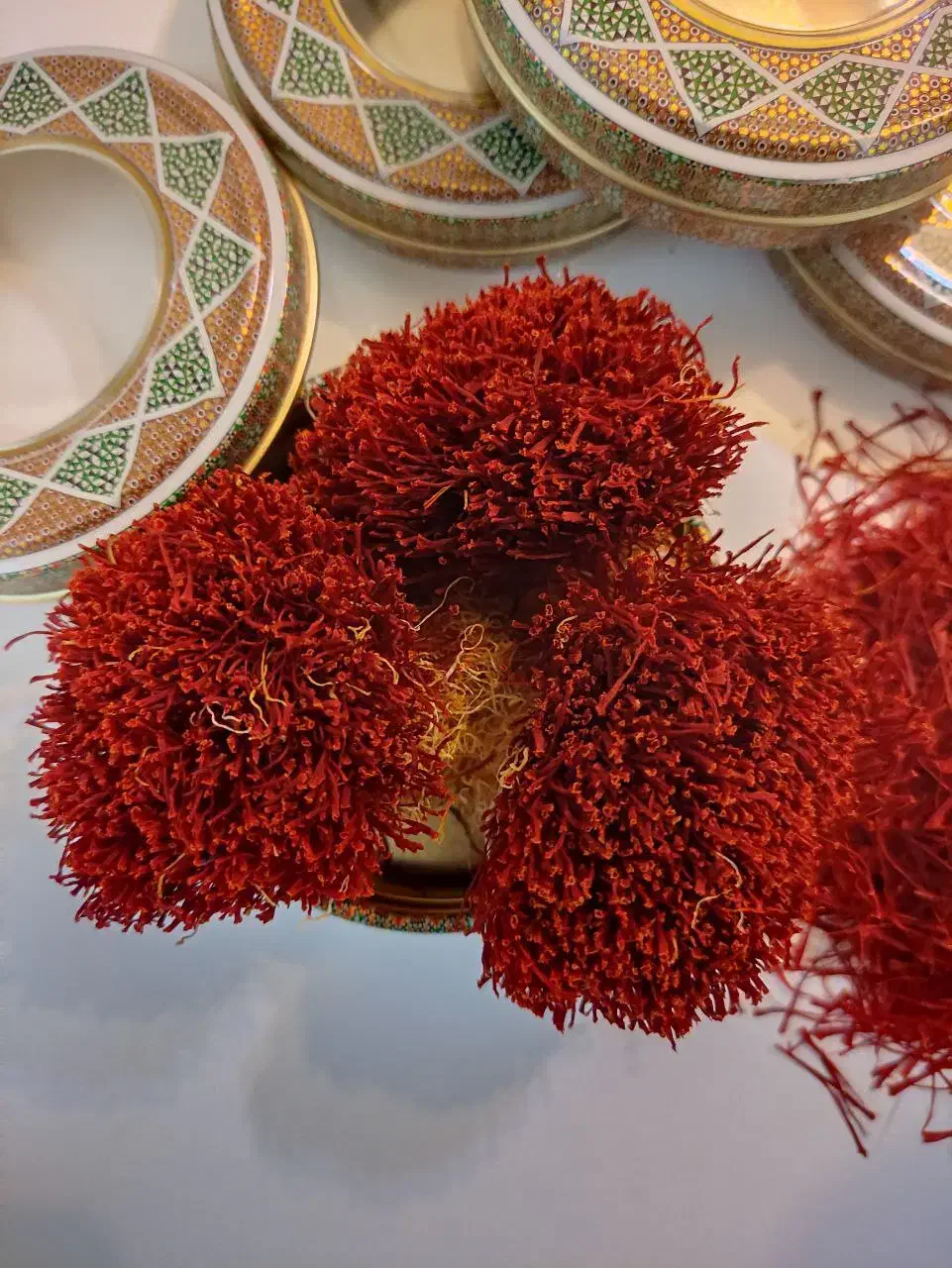 زعفران دسته دختر پیچ|خوردنی و آشامیدنی|مشهد, شهید بهشتی|دیوار