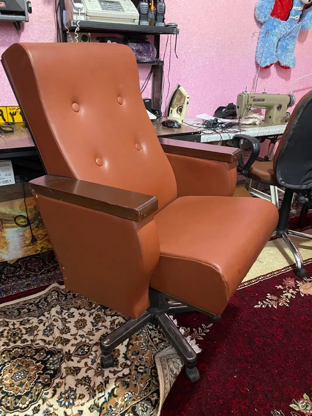 صندلی|مبلمان اداری|الشتر, |دیوار