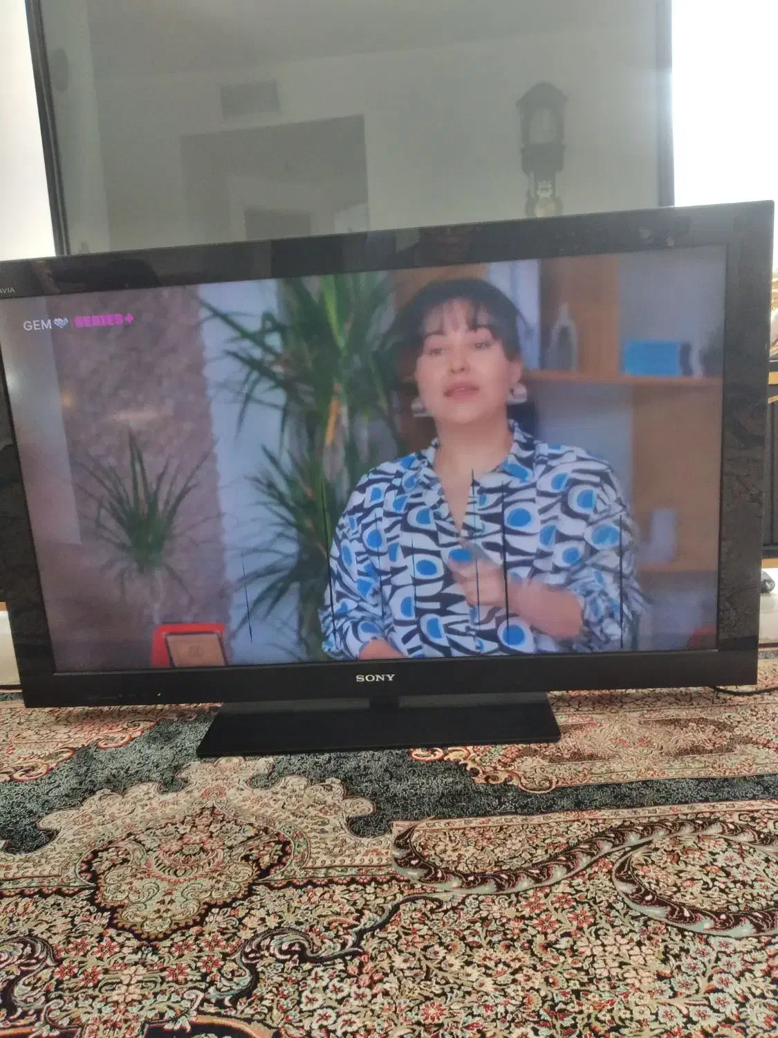 تلویزیون سونی|تلویزیون و پروژکتور|پرند, فاز ۵|دیوار