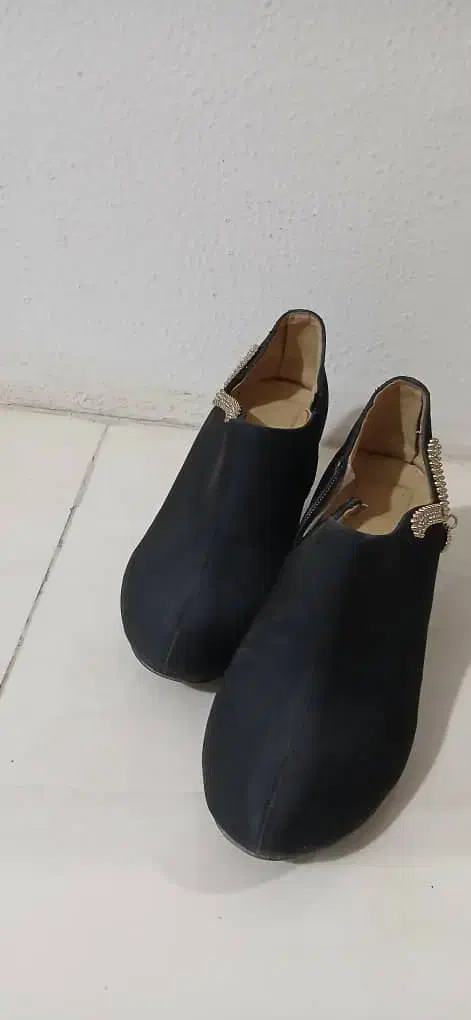 کفش لباس|کیف، کفش، کمربند|شاهینشهر, اقبال لاهوری|دیوار