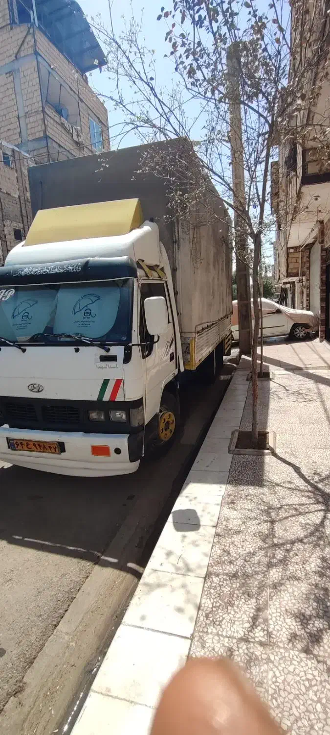 یک دستگاه هیوندای ۸۱ به فروش میرسد|خودرو سنگین|قم, نیروگاه|دیوار