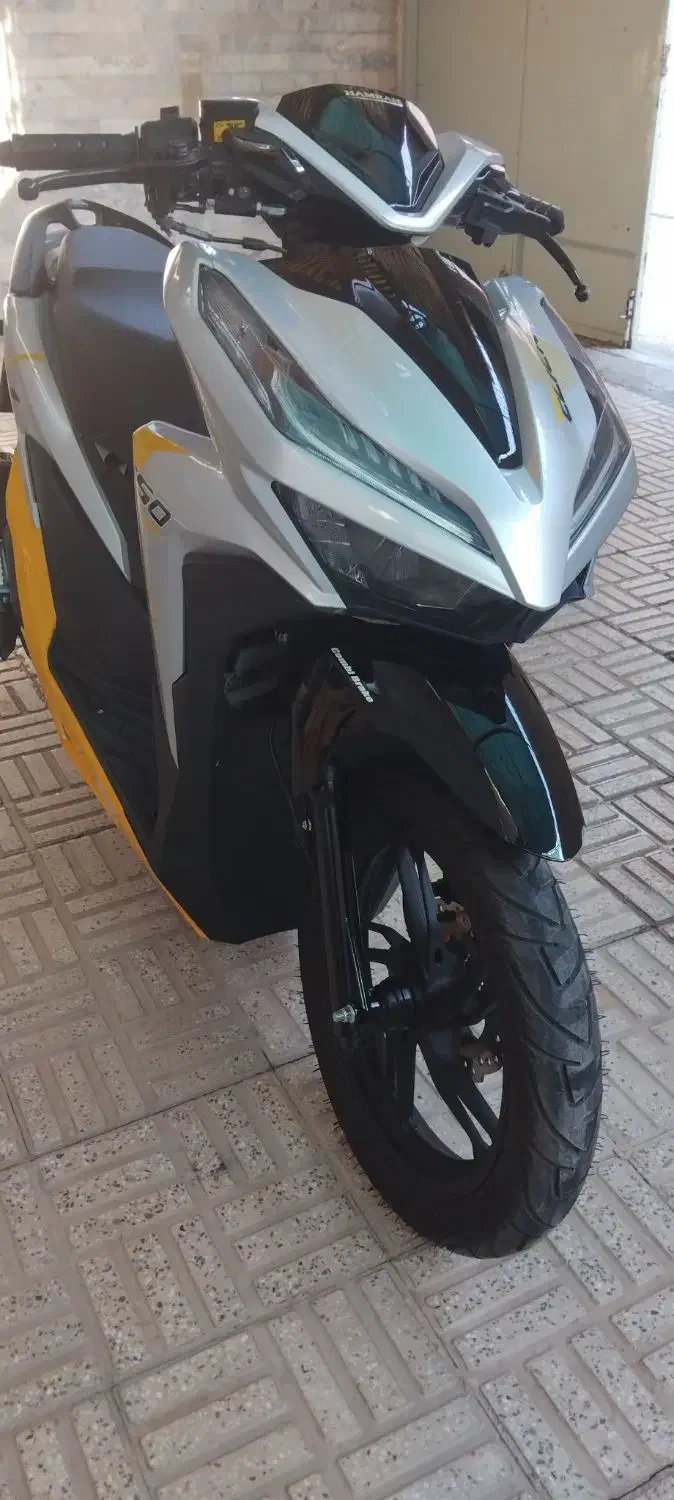 موتور طرح کلیک مارک همراه مدل۱۴۰۴|موتورسیکلت|برخوار, |دیوار