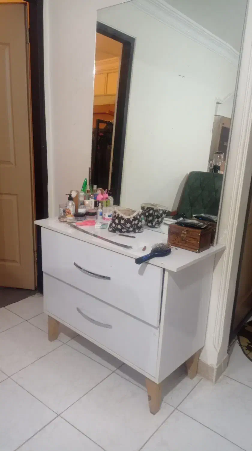 کنسول میز آرایش|بوفه، ویترین، کنسول|رشت, جهاد|دیوار