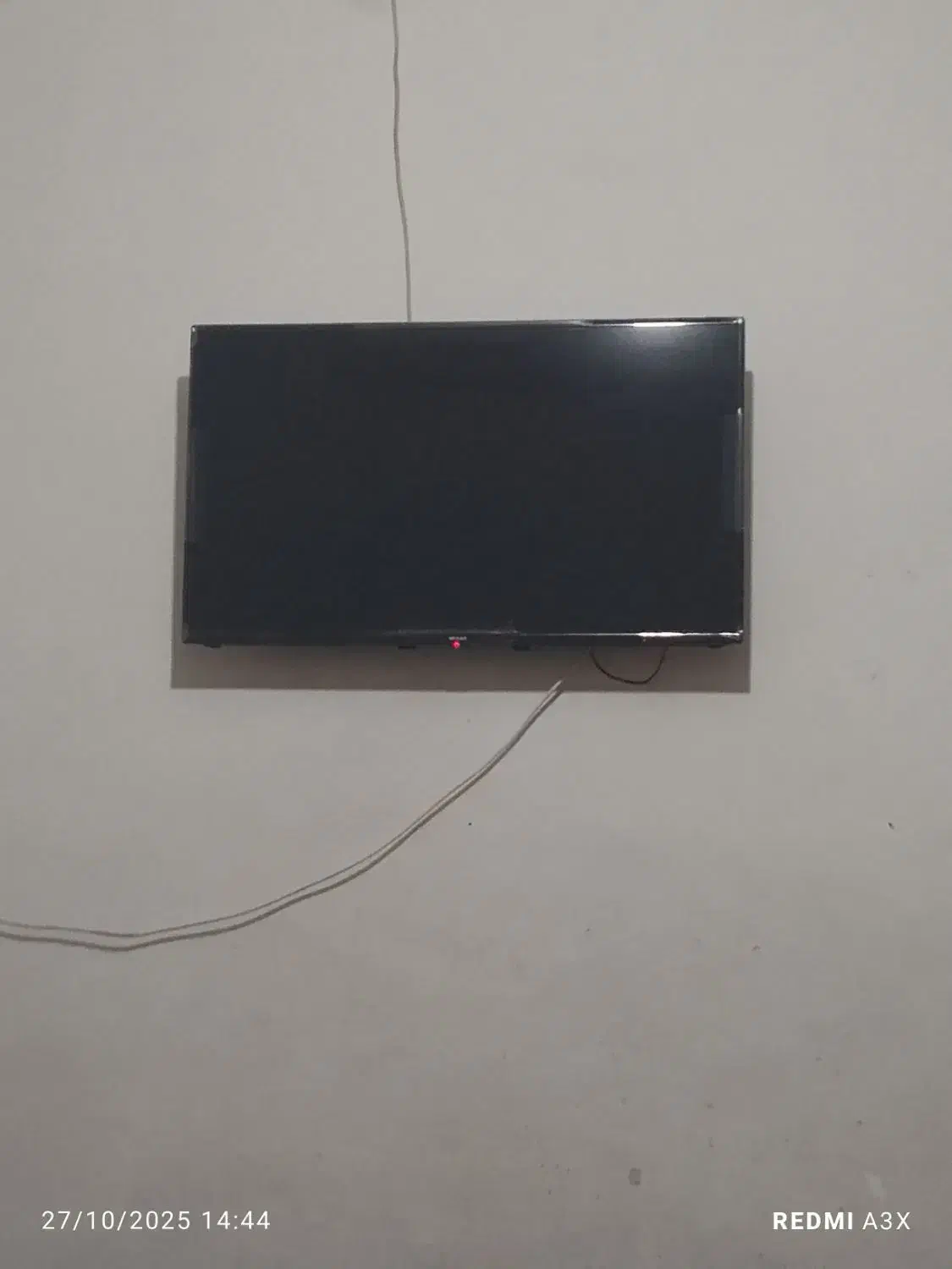 یک عدد تلویزیون  درحد نو|تلویزیون و پروژکتور|قم, شهرک فاطمیه|دیوار